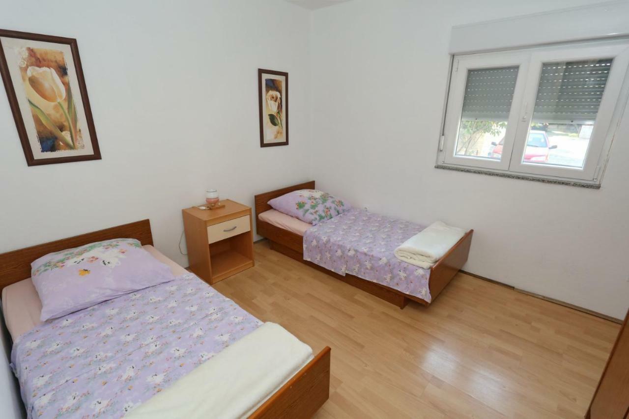 Villa Neyla 维尔 外观 照片