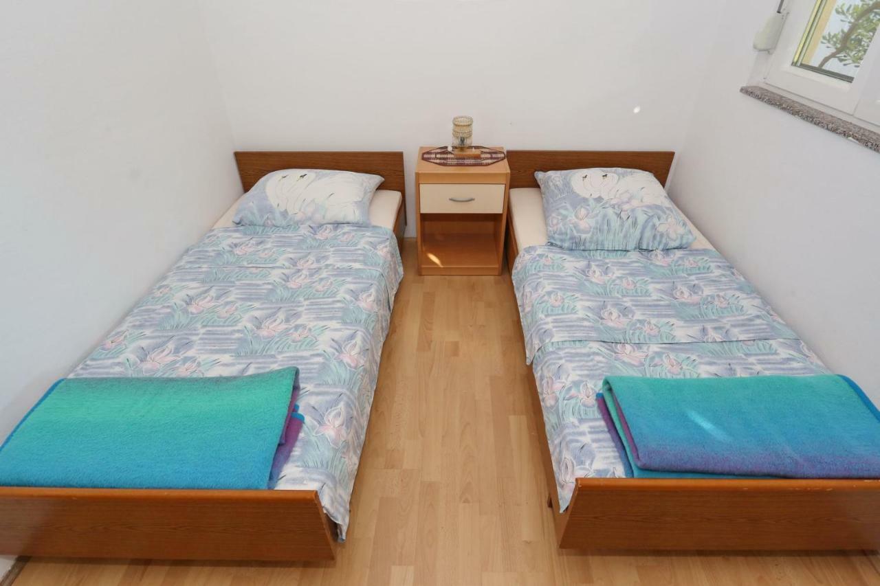 Villa Neyla 维尔 外观 照片
